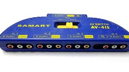 Geeko 4 Port RCA AV Switch, Retail Box, No Warranty